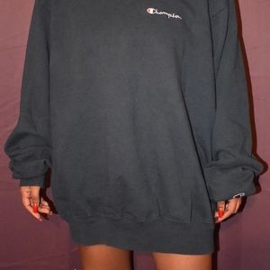 Oversized Champion crew neck